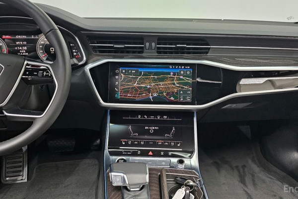 2023 Audi A6 с пробегом 3 294 км