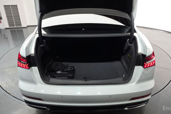 2023 Audi A6 с пробегом 23 437 км