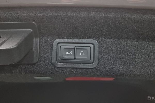 2022 Audi A6 с пробегом 30 346 км