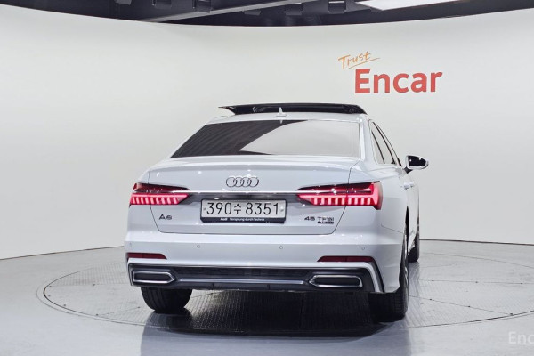 2022 Audi A6 с пробегом 12 645 км