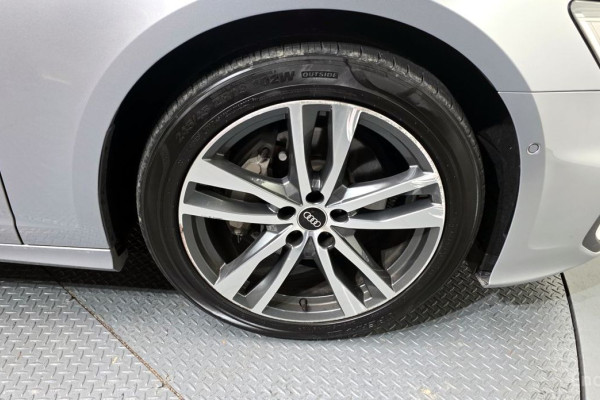 2022 Audi A6 с пробегом 130 779 км