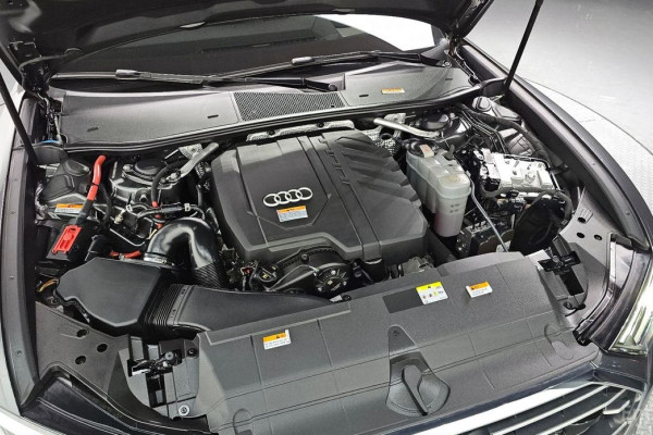 2021 Audi A6 с пробегом 33 828 км