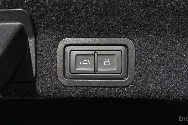 2021 Audi A6 с пробегом 92 027 км