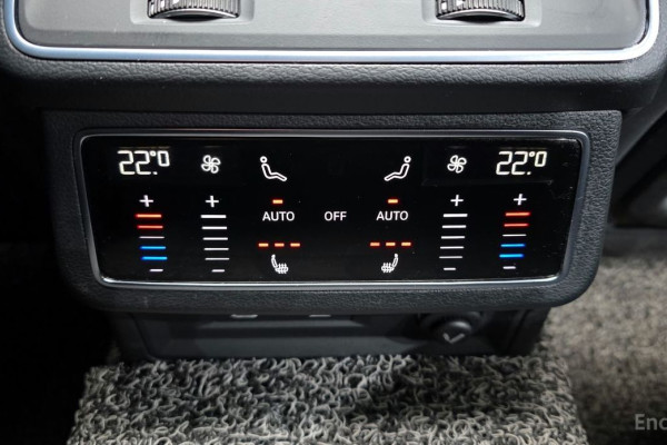 2022 Audi A6 с пробегом 74 076 км