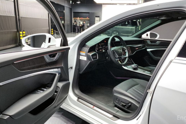 2023 Audi A6 с пробегом 22 642 км