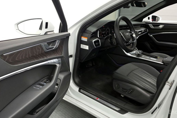 2022 Audi A6 с пробегом 25 350 км