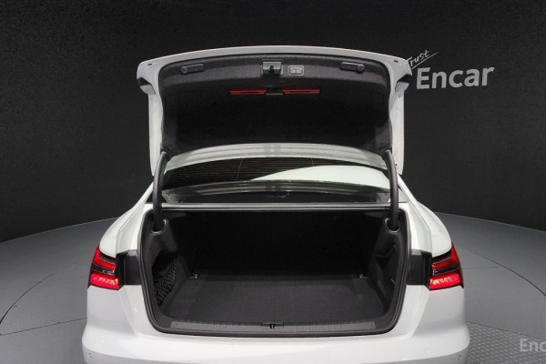 2023 Audi A6 с пробегом 22 642 км