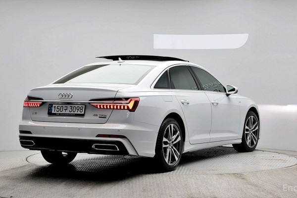 2023 Audi A6 с пробегом 24 038 км