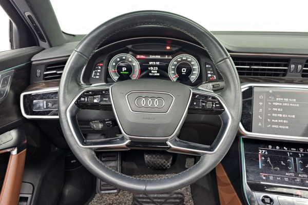2021 Audi A6 с пробегом 64 057 км