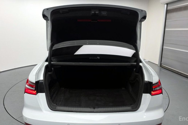 2022 Audi A6 с пробегом 25 350 км