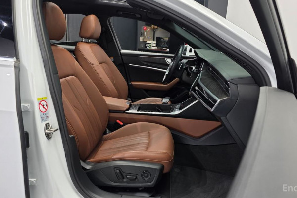 2023 Audi A6 с пробегом 56 070 км