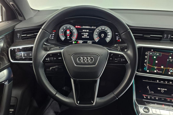 2021 Audi A6 с пробегом 36 499 км
