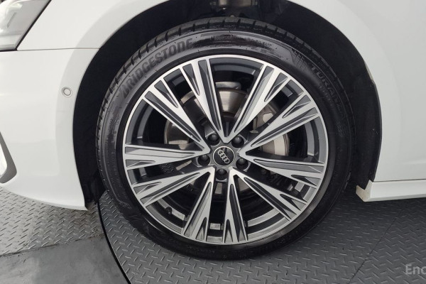 2023 Audi A6 с пробегом 32 643 км