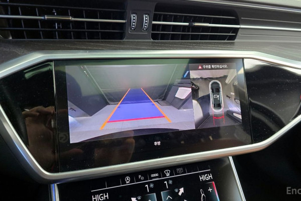 2022 Audi A6 с пробегом 49 282 км