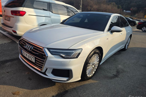 2021 Audi A6 с пробегом 42 102 км