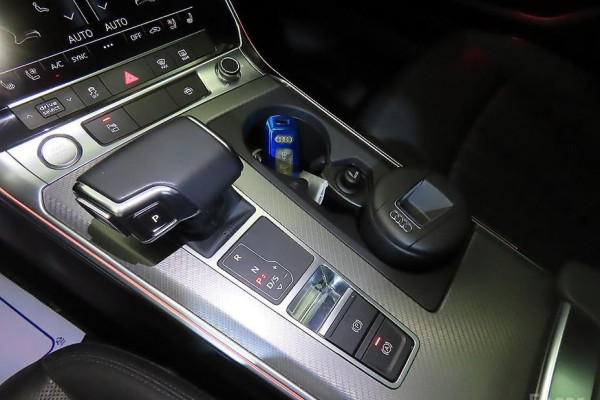 2020 Audi A6 с пробегом 95 687 км