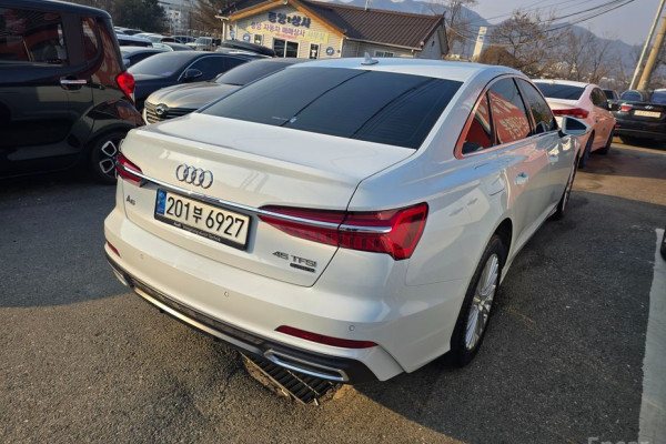 2021 Audi A6 с пробегом 42 102 км