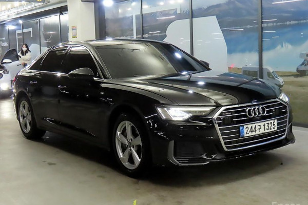 2020 Audi A6 с пробегом 95 687 км