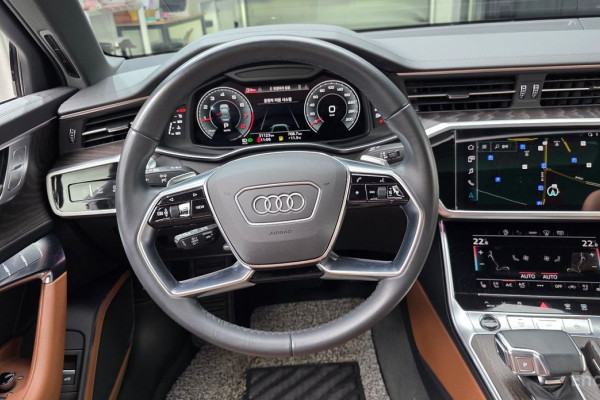 2022 Audi A6 с пробегом 31 123 км