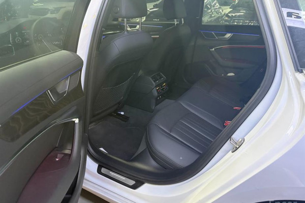 2022 Audi A6 с пробегом 36 995 км