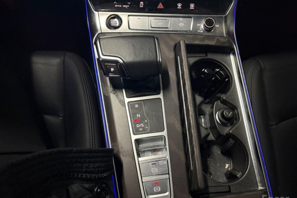 2022 Audi A6 с пробегом 36 995 км