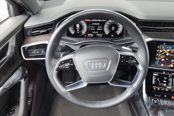 2022 Audi A6 с пробегом 98 924 км