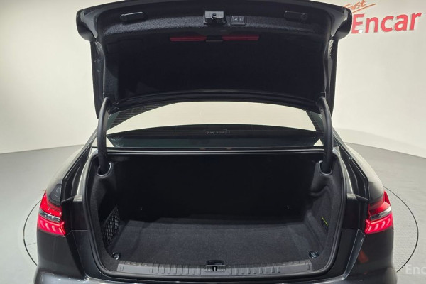 2023 Audi A6 с пробегом 37 712 км