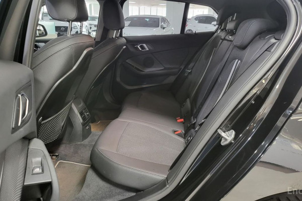 2023 BMW 1 серии с пробегом 76 108 км