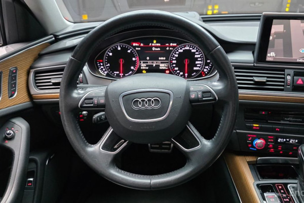 2015 Audi A6 с пробегом 157 631 км