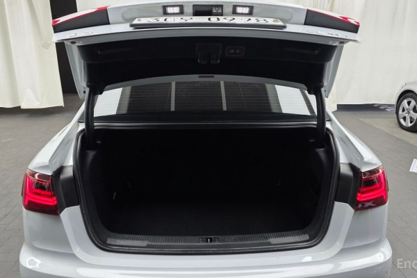 2015 Audi A6 с пробегом 92 943 км