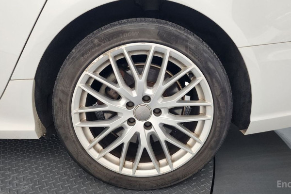 2015 Audi A6 с пробегом 104 641 км