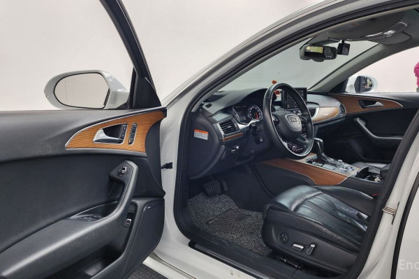 2015 Audi A6 с пробегом 104 641 км