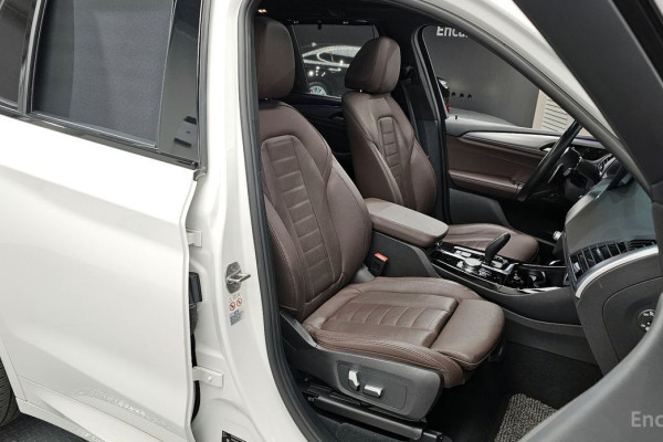 2021 BMW X3 с пробегом 52 484 км