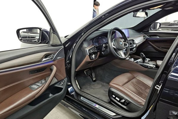 2020 BMW 5 серии с пробегом 55 067 км
