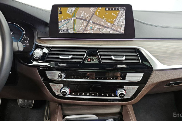 2020 BMW 5 серии с пробегом 55 067 км