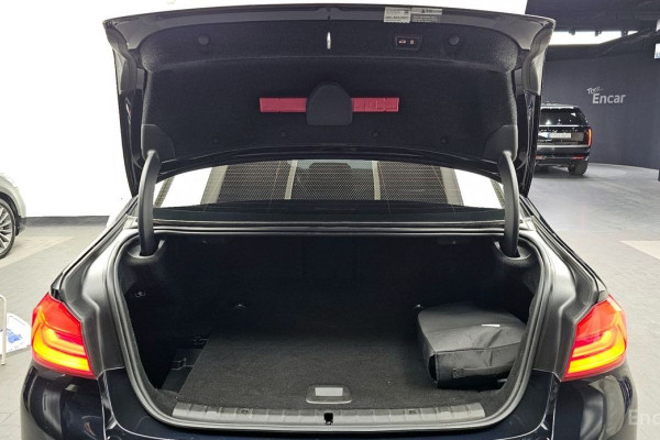 2020 BMW 5 серии с пробегом 55 067 км