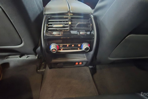 2021 BMW 5 серии с пробегом 93 247 км