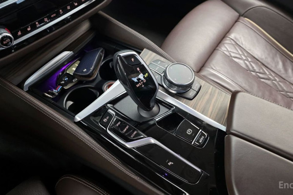 2020 BMW 5 серии с пробегом 76 862 км