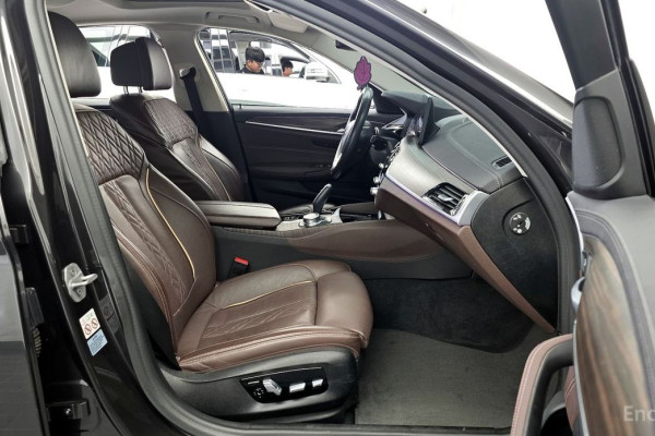 2020 BMW 5 серии с пробегом 76 862 км