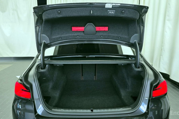 2020 BMW 5 серии с пробегом 76 862 км