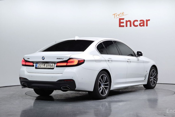 2021 BMW 5 серии с пробегом 109 237 км