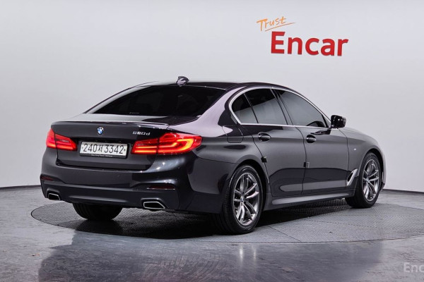 2020 BMW 5 серии с пробегом 62 991 км