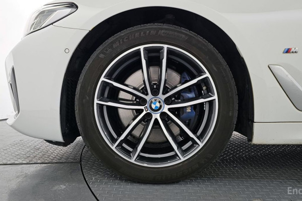 2021 BMW 5 серии с пробегом 109 237 км