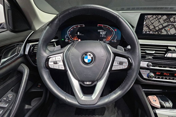 2020 BMW 5 серии с пробегом 60 979 км