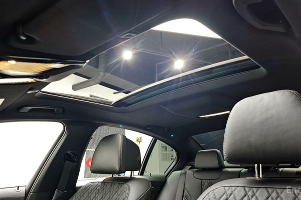 2021 BMW 5 серии с пробегом 109 237 км