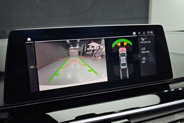 2020 BMW 5 серии с пробегом 60 979 км