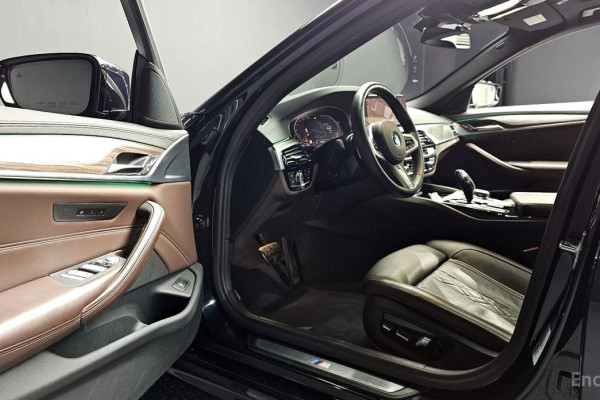 2019 BMW 5 серии с пробегом 40 122 км