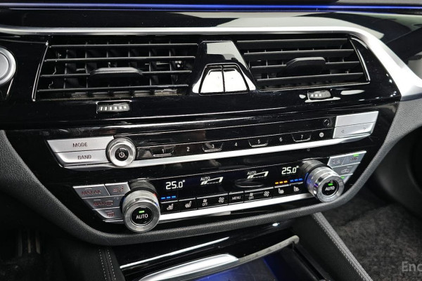 2021 BMW 5 серии с пробегом 109 237 км