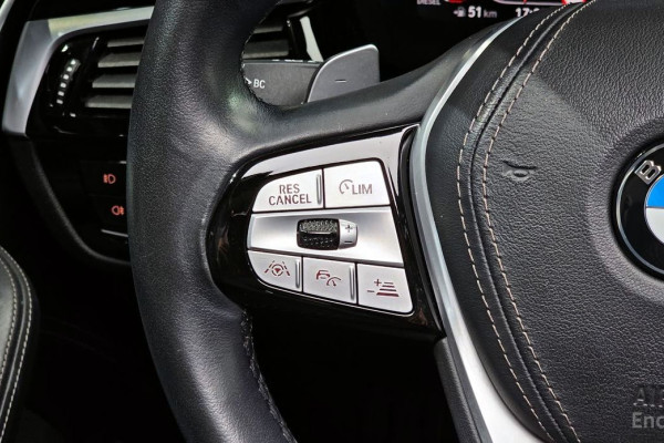 2020 BMW 5 серии с пробегом 60 979 км