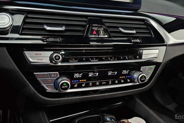 2021 BMW 5 серии с пробегом 99 892 км